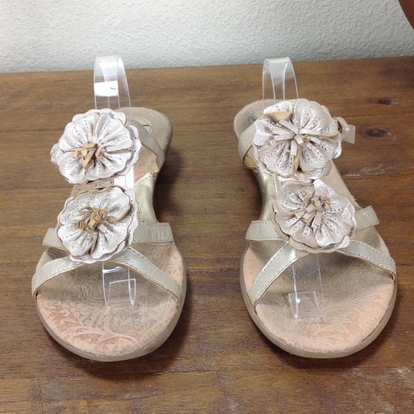 BOC- Born Gold Leather Cushioned Insole Sandals - Picture 2 of 7